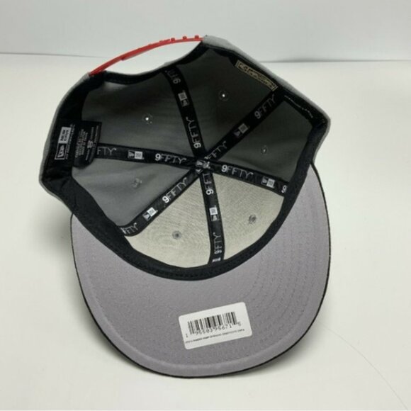 Men's New Era Cap Grey | Black Chicago Bulls 9FIFTY NBA LIMITED EDITION NWT - Picture 5 of 5
